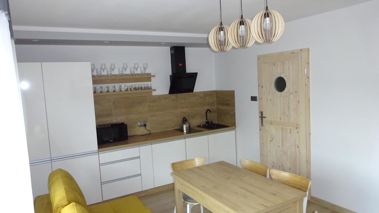 Apartamenty Gosciniec Re-Max Mrzeżyno Exteriér fotografie
