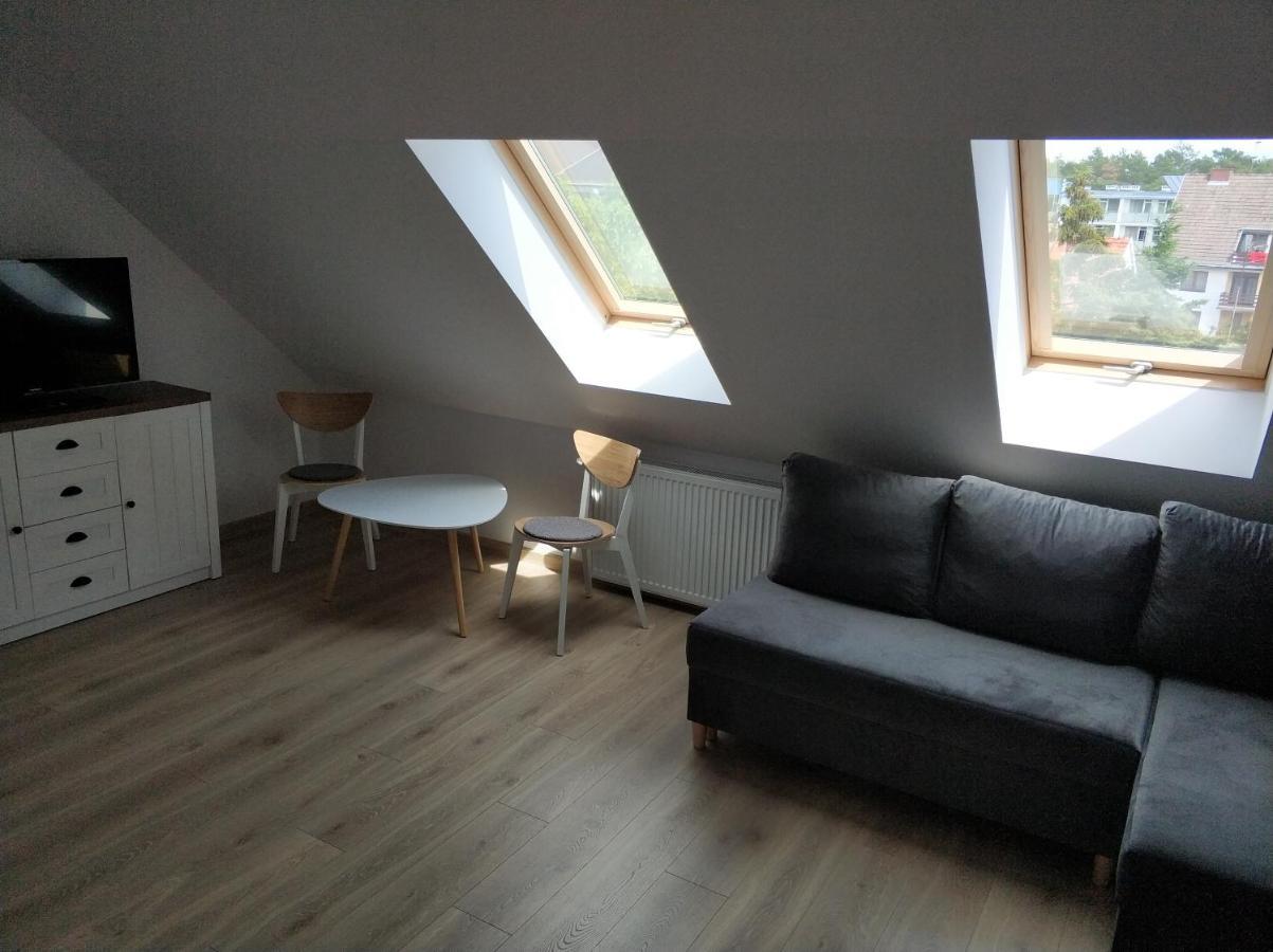 Apartamenty Gosciniec Re-Max Mrzeżyno Exteriér fotografie