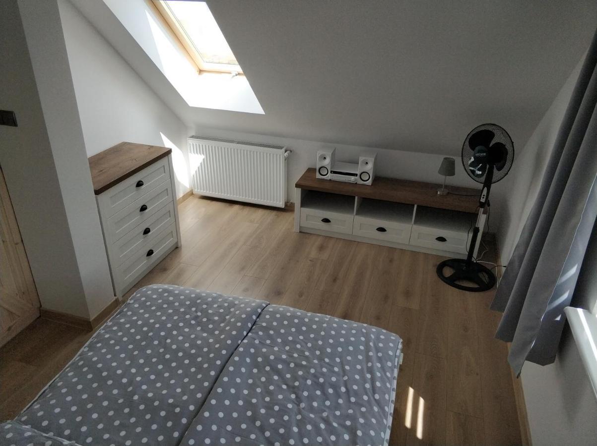 Apartamenty Gosciniec Re-Max Mrzeżyno Exteriér fotografie