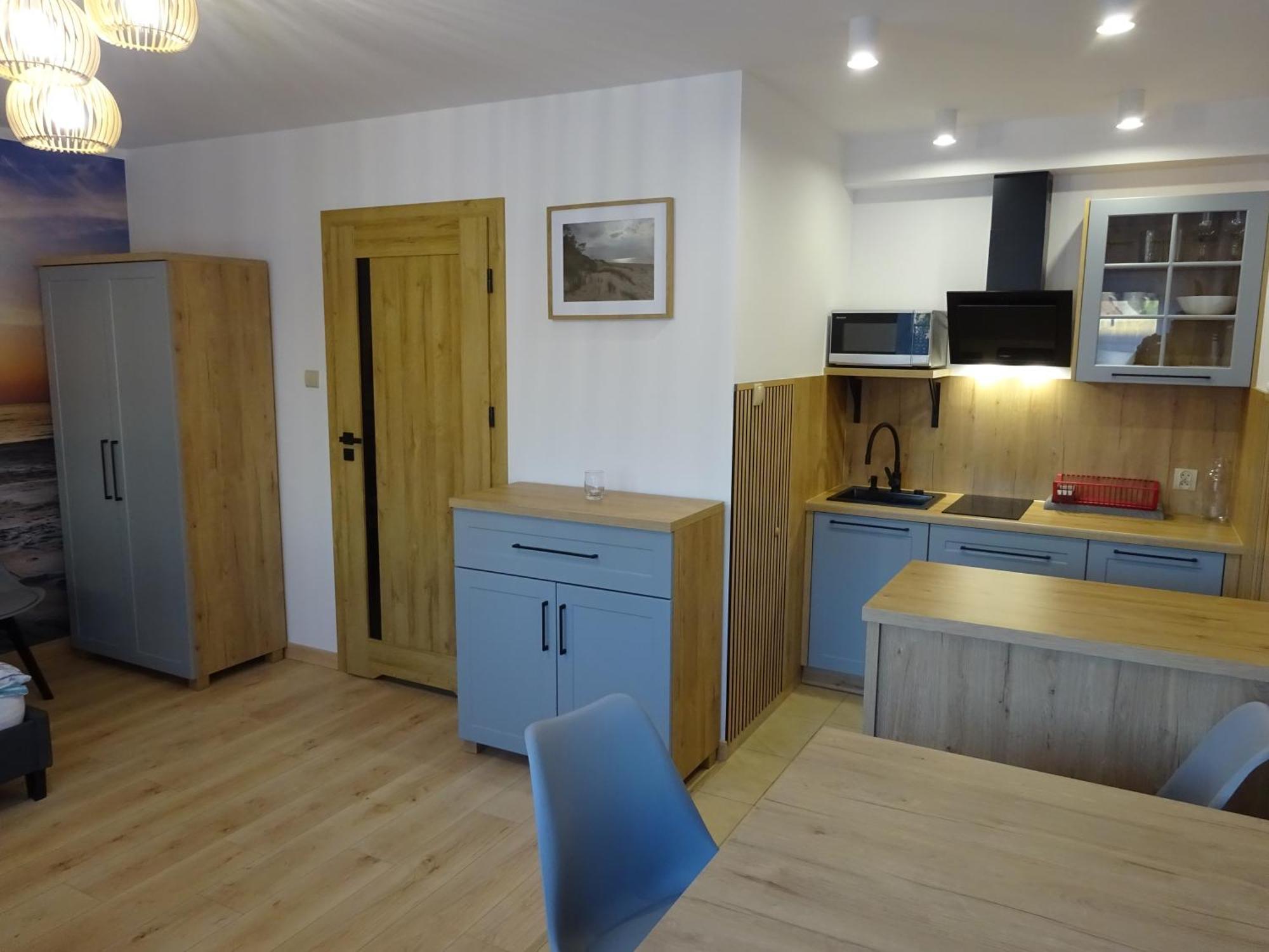 Apartamenty Gosciniec Re-Max Mrzeżyno Exteriér fotografie