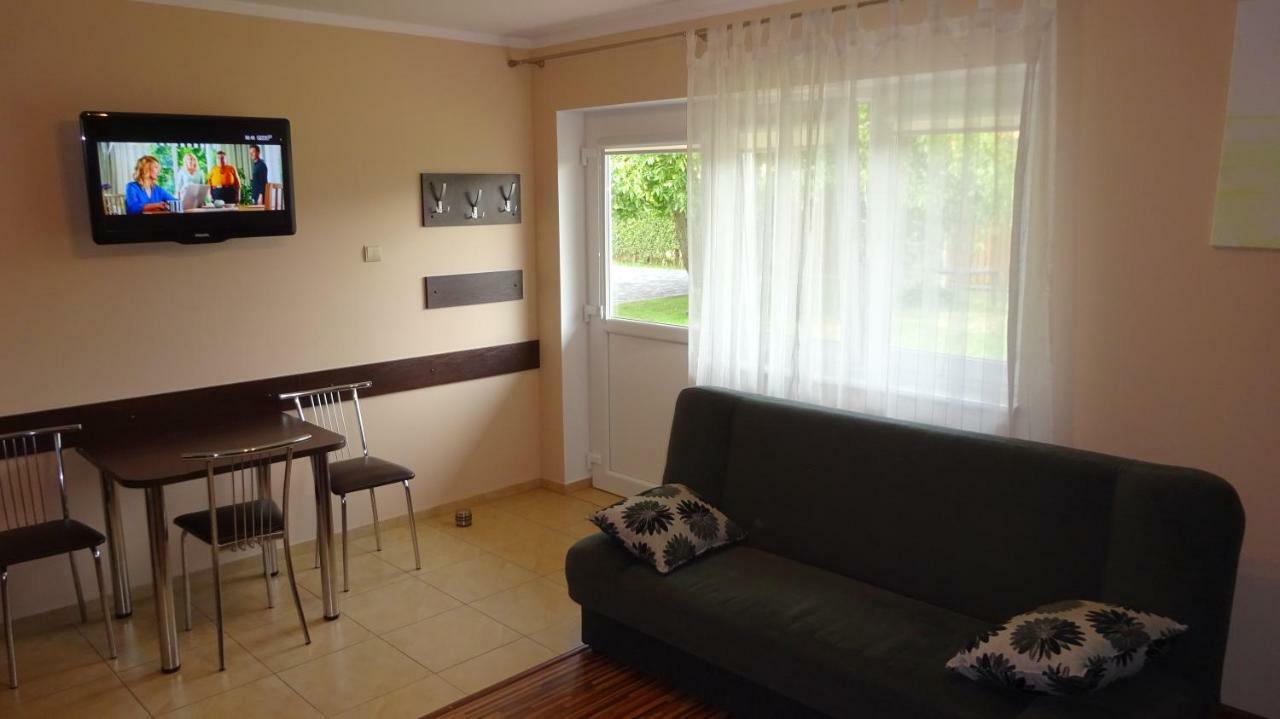 Apartamenty Gosciniec Re-Max Mrzeżyno Exteriér fotografie