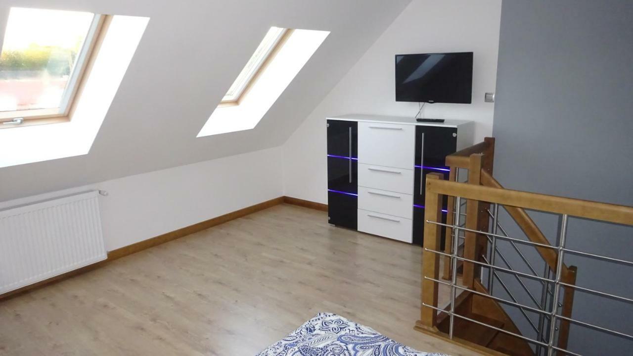 Apartamenty Gosciniec Re-Max Mrzeżyno Exteriér fotografie