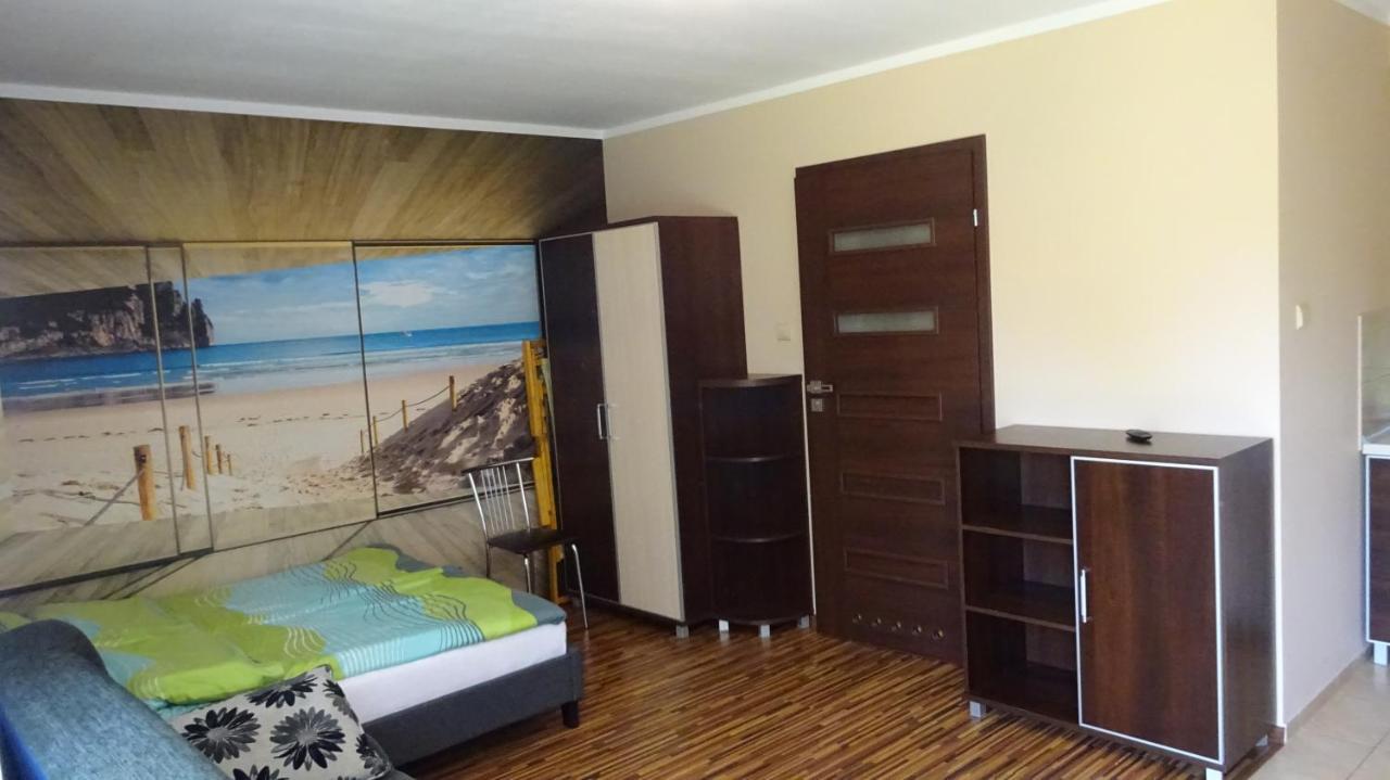 Apartamenty Gosciniec Re-Max Mrzeżyno Exteriér fotografie